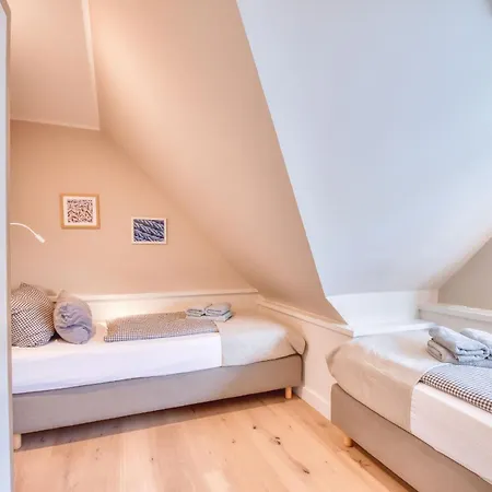 Apartment Kleines Sanddorn 26 Klein Stresow Ruegen By Ruyastay